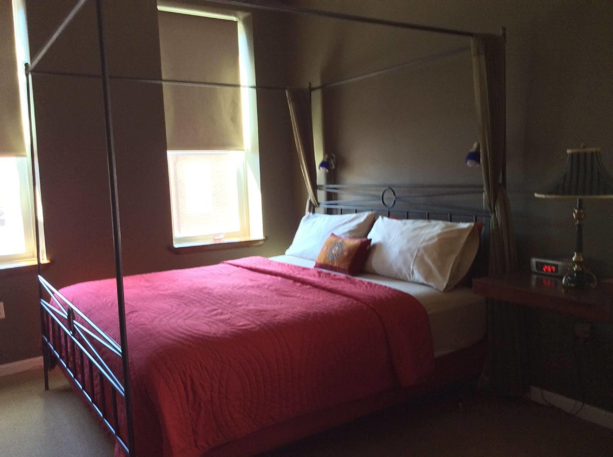 Inn At 2920 Baltimore Bagian luar foto